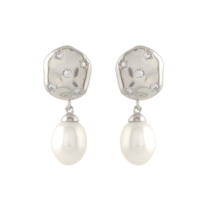 Silver stud with Hexagon classic pearl drop