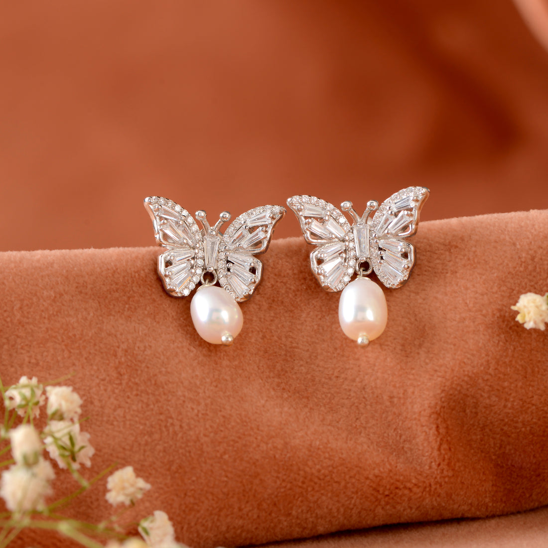 Butterfly Motif Pearl Drop earrings