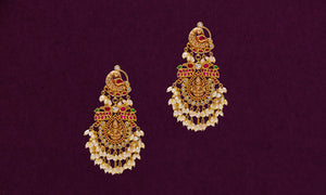 Jewellery Enthusiasts, Here's What's New At Krishna Pearls