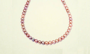 Read This & Style Akoya Pearls Like An Expert