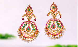 Be a Stunner with Statement Earrings