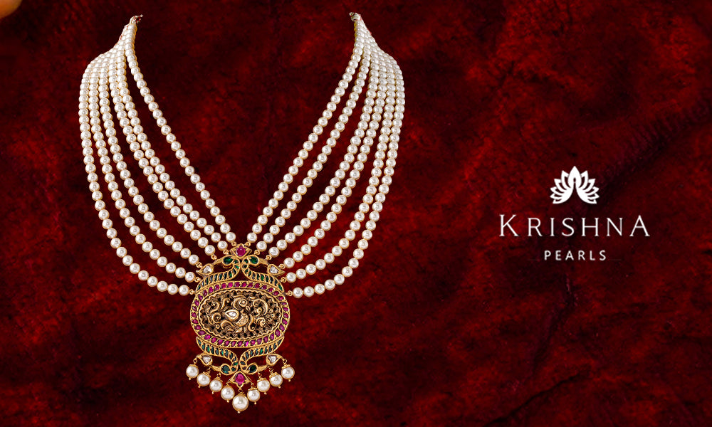 Stand Out with Minimalist Jewellery This Monsoons!