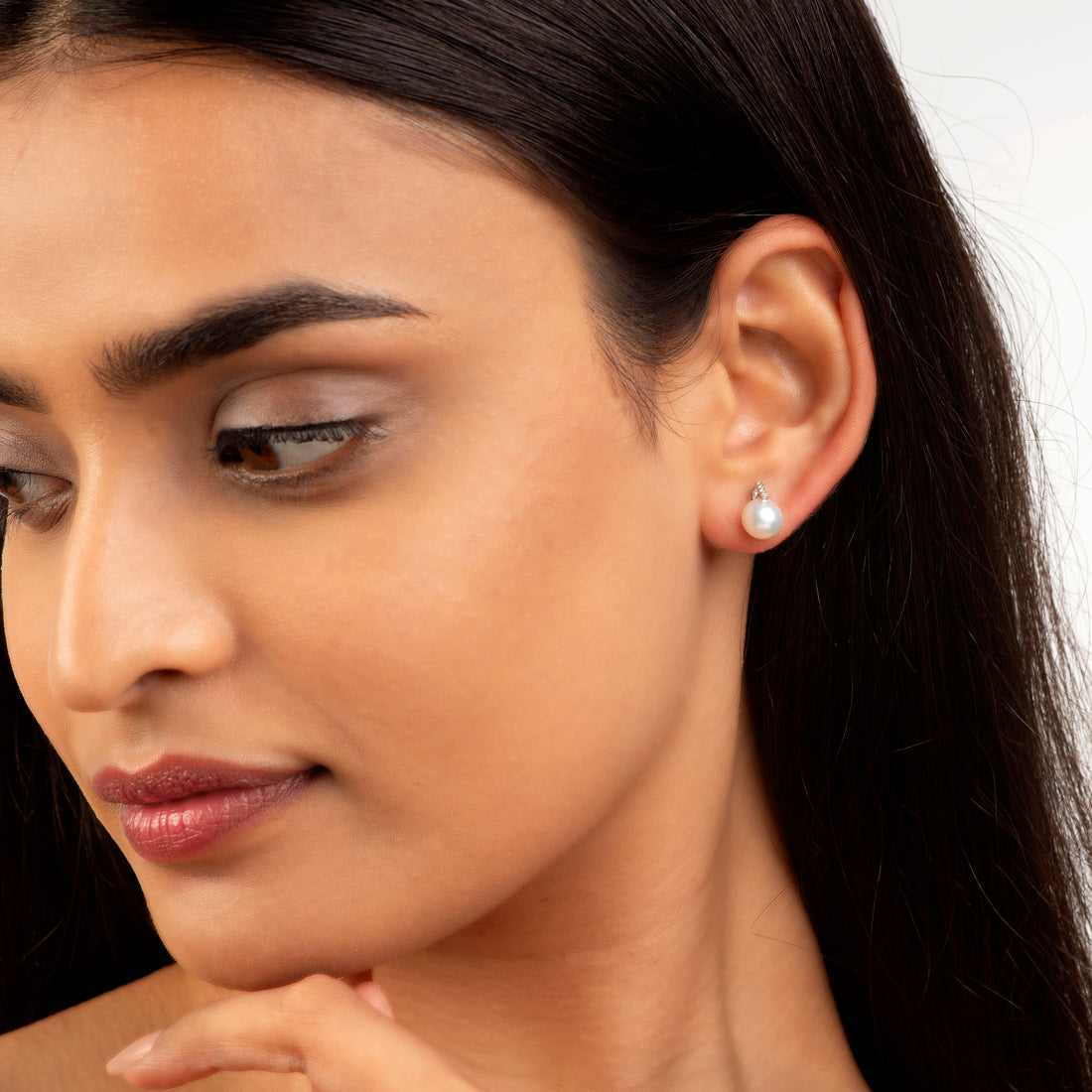 Pearl Ascend (Pearl Stud Earrings)