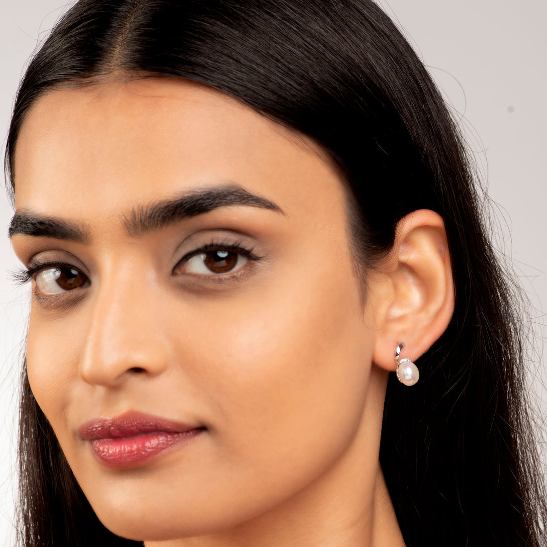 Pearl Haloa (Pearl Stud Earrings)