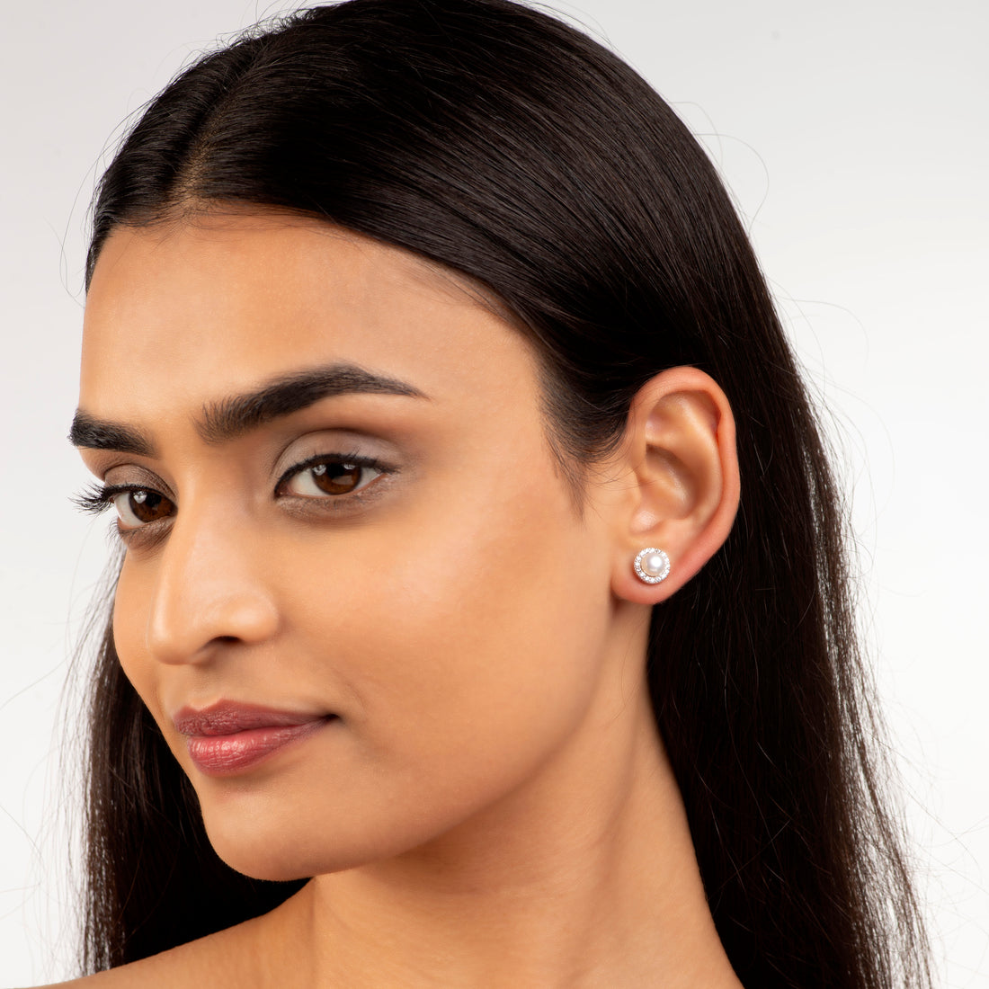 Pearl Aurelia (Pearl Stud Earrings)