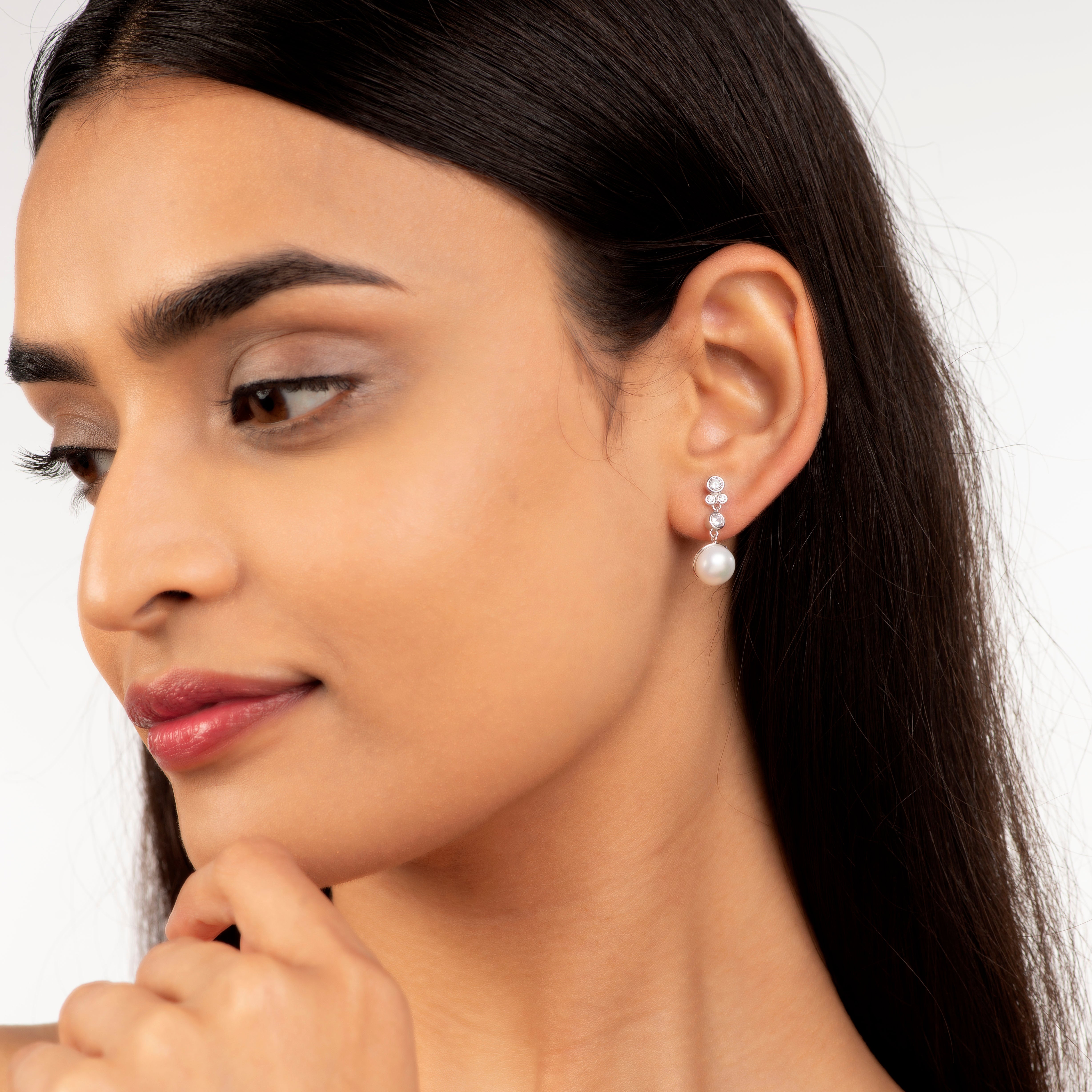 Pearl Valence ( Pearl Drop Earrings)