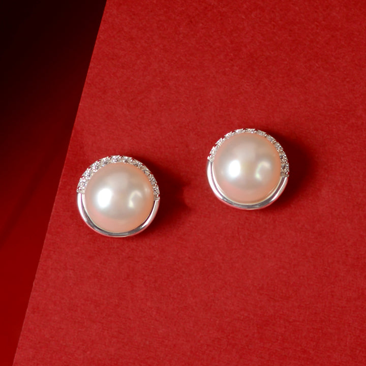 Pearl Arc (Pearl Stud Earrings)