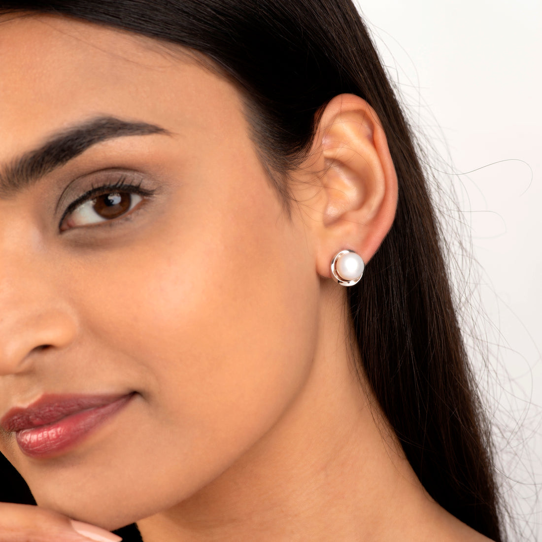 Pearl Orbit (Pearl Stud Earrings)