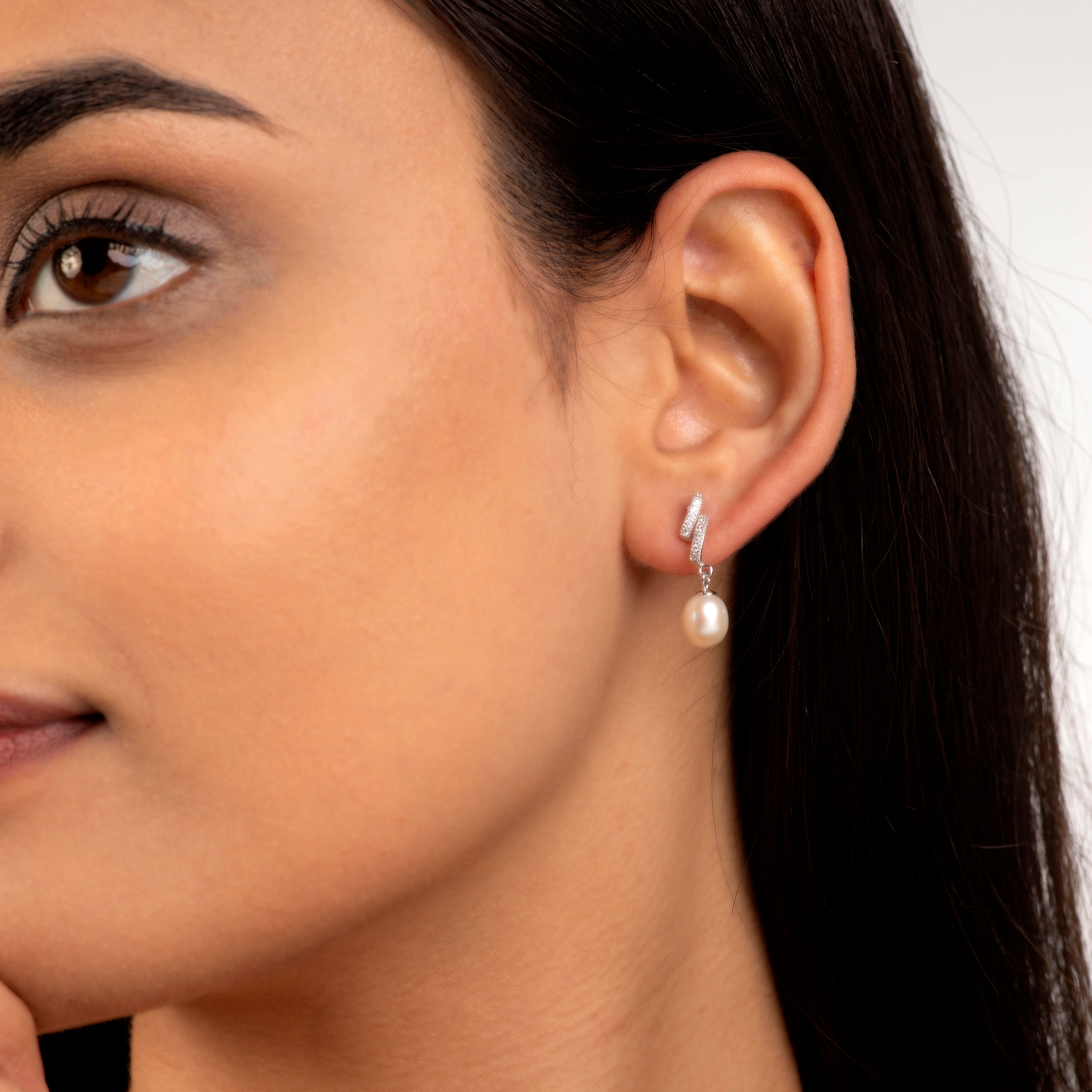 Celeste Drift (Pearl Drop Earrings)