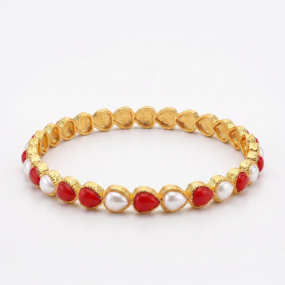 Pear coral bangle