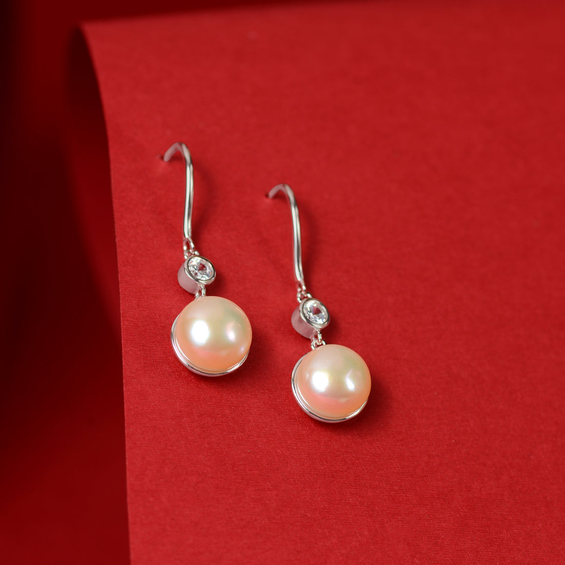 Pearl Accent (Pearl Drop Earrings)