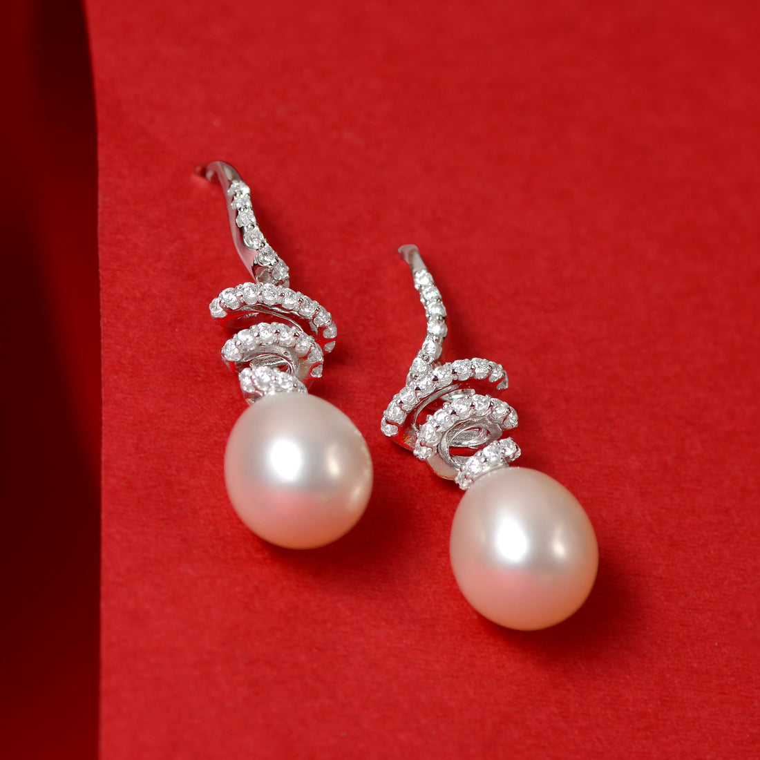 Pearl Helix (Pearl Drop Earrings)