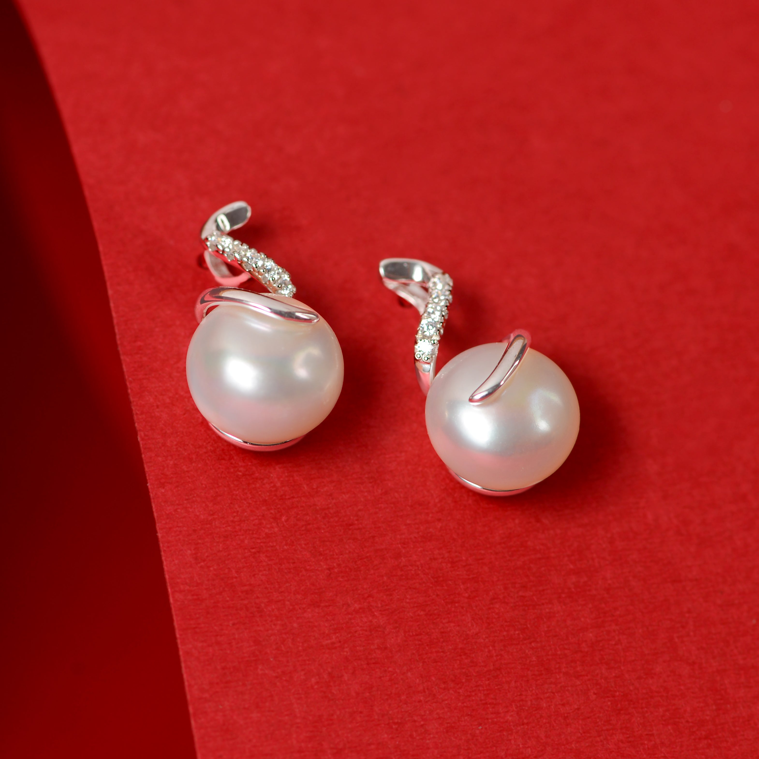 Pearl Embrace ( Pearl Drop Earrings)