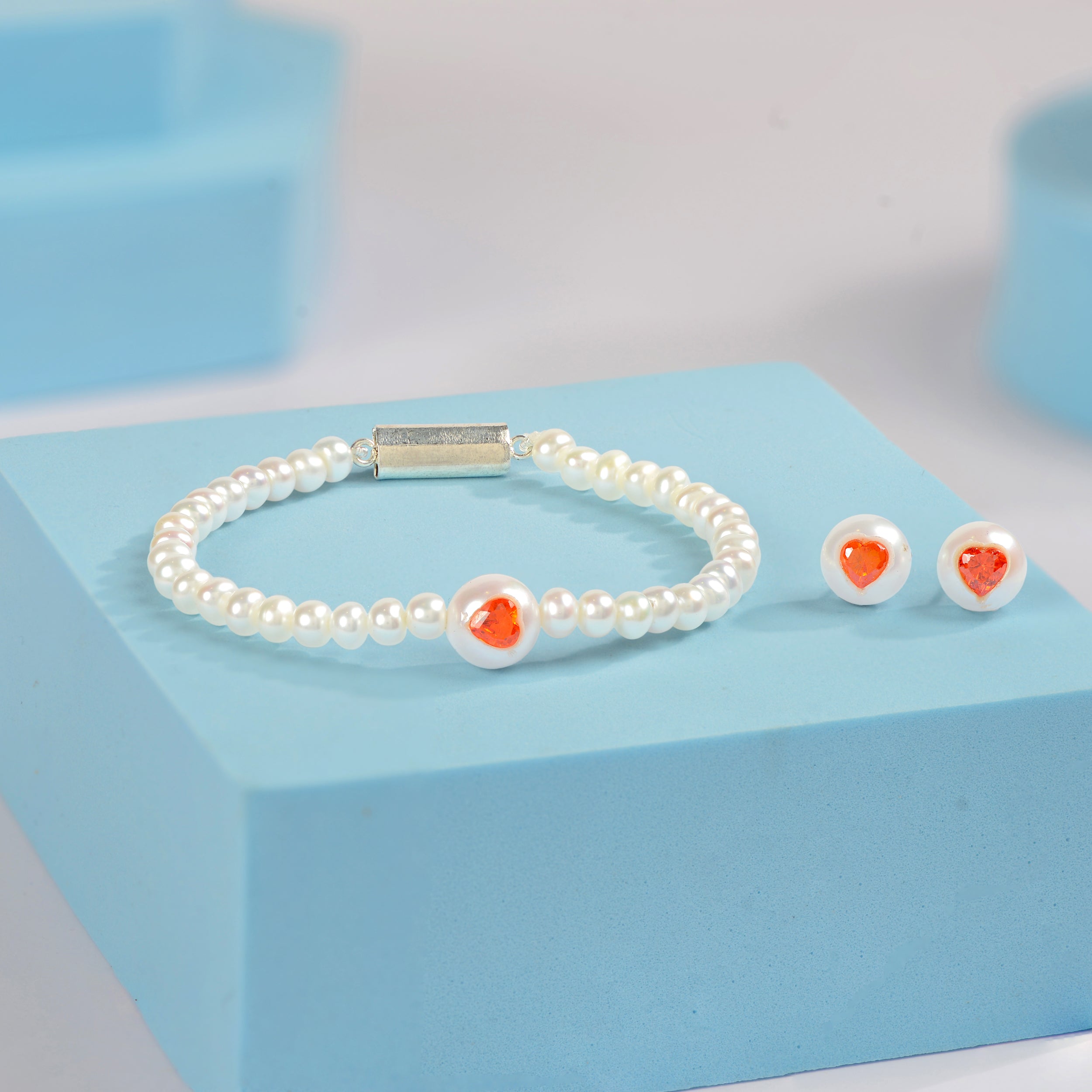 PEARL AMBER Orange Semi Precious Stone & Freshwater pearl bracelet and stud earrings combo