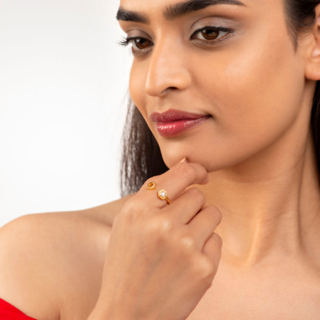 Edge Pearl (Open Pearl Ring)