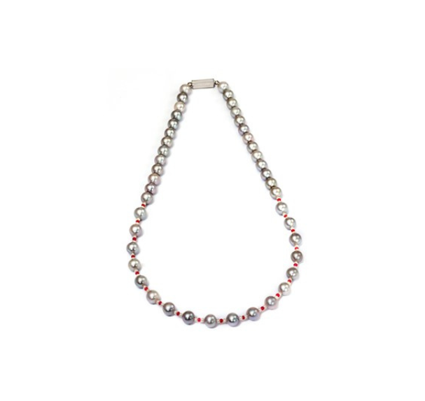 Grey natural pearls necklace