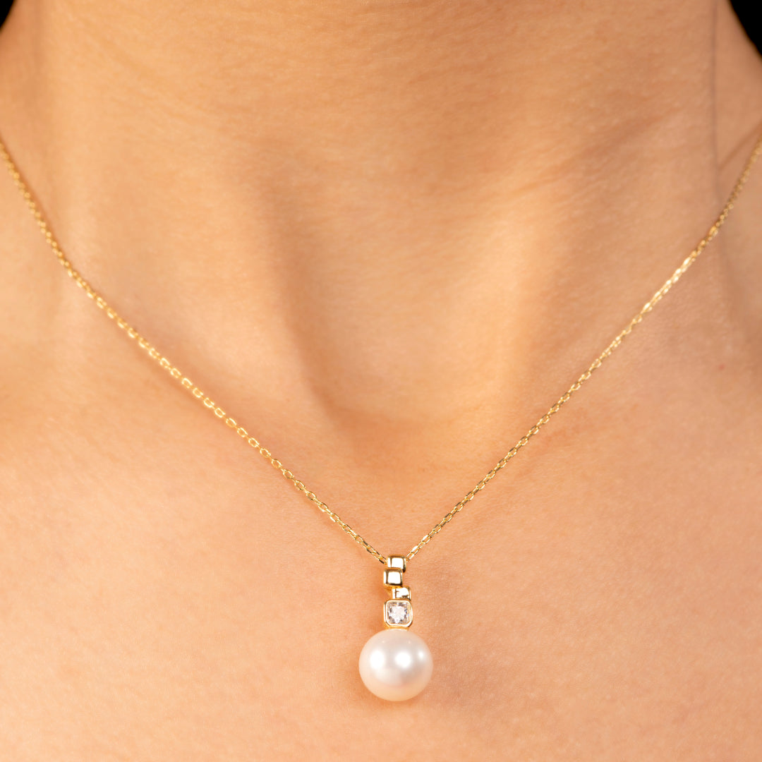 Aira pearl drop (Pearl Drop Necklace)
