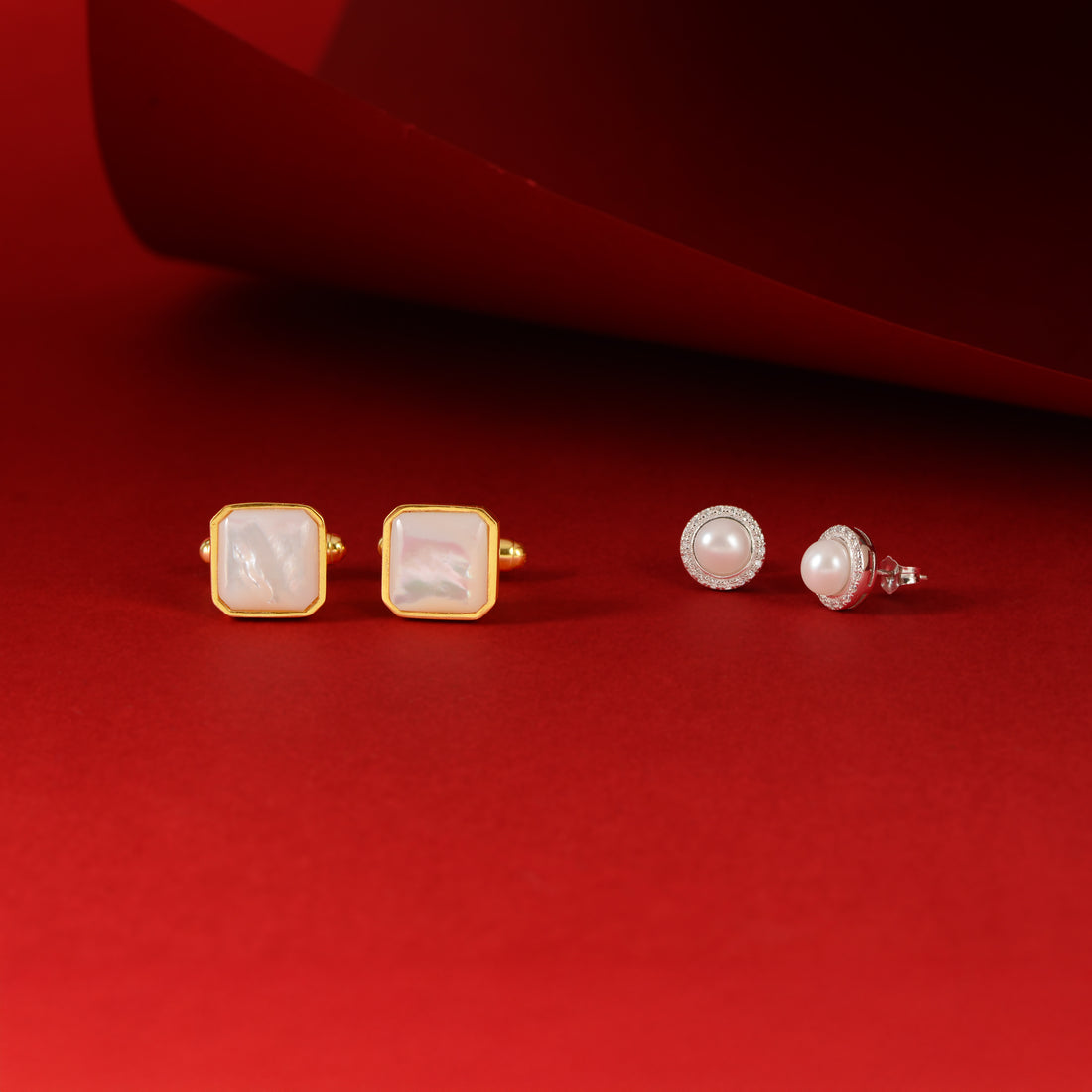 Pearl Emblem Gift Set Pearl Stud Earrings & Square Pearl Cufflinks