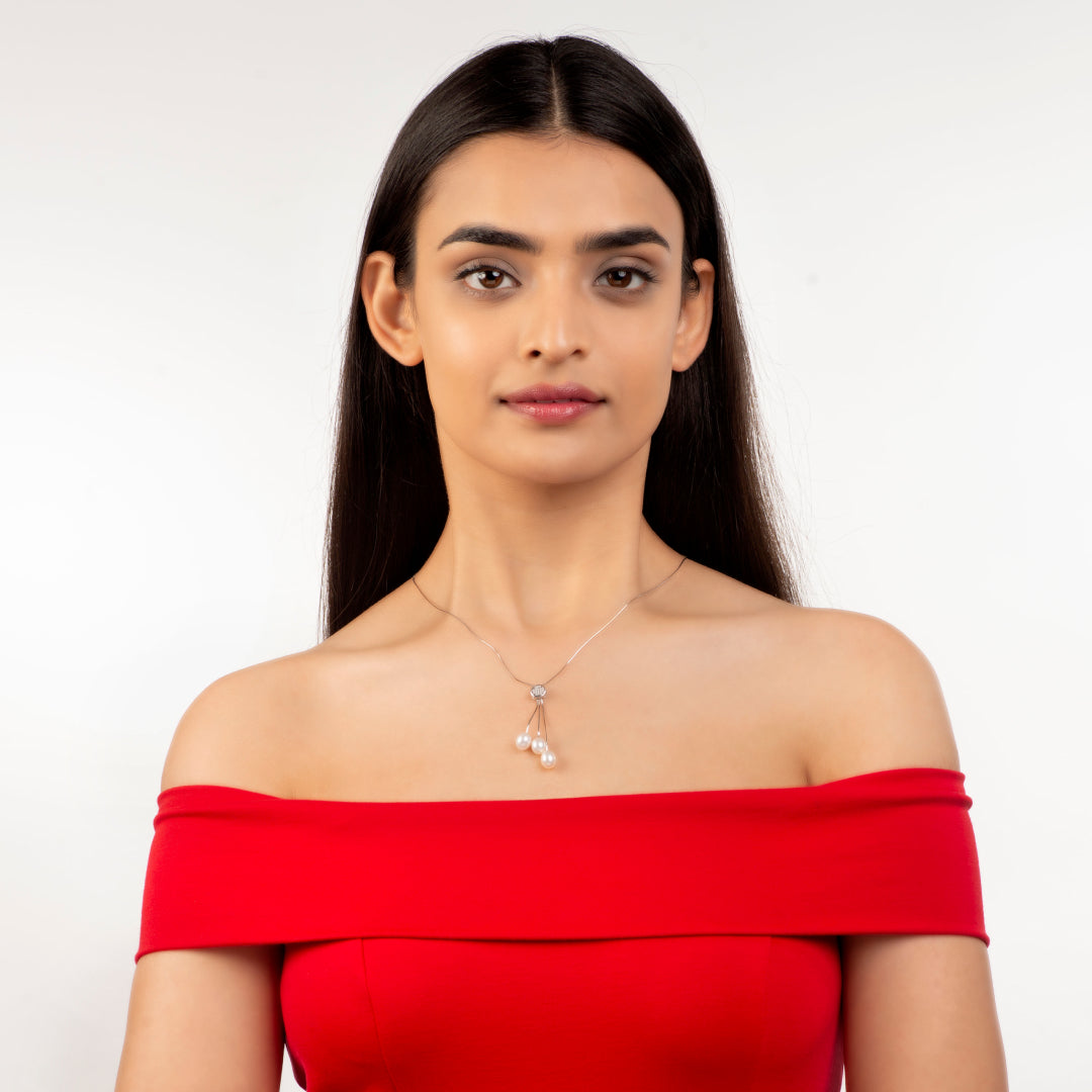 Triple Drop (Pearl Pendant Necklace)