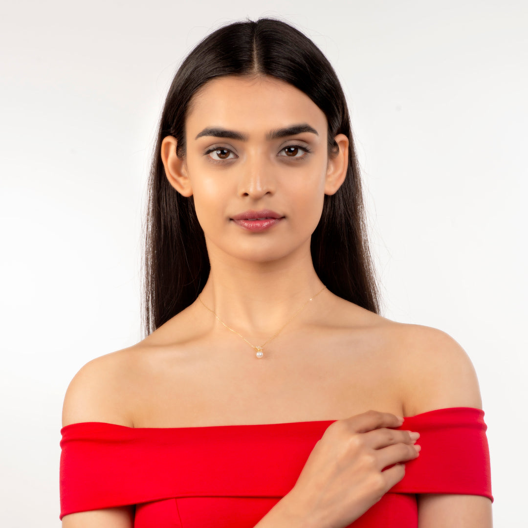 Soft Knot pearl (pearl pendant necklace)