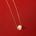 Luna Embrace  (Pearl Pendant Necklace)