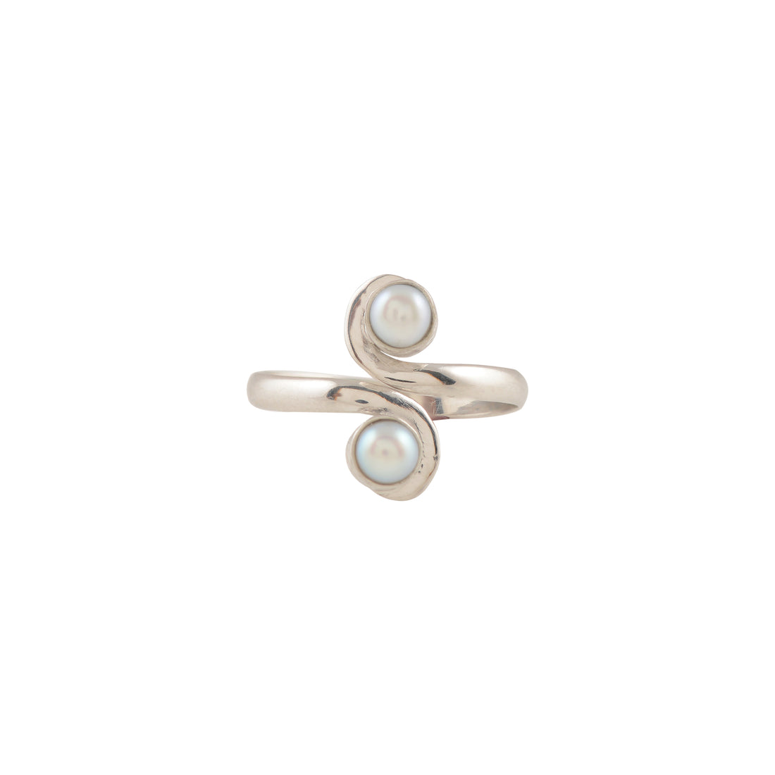 Double Curve (Open Pearl Ring)