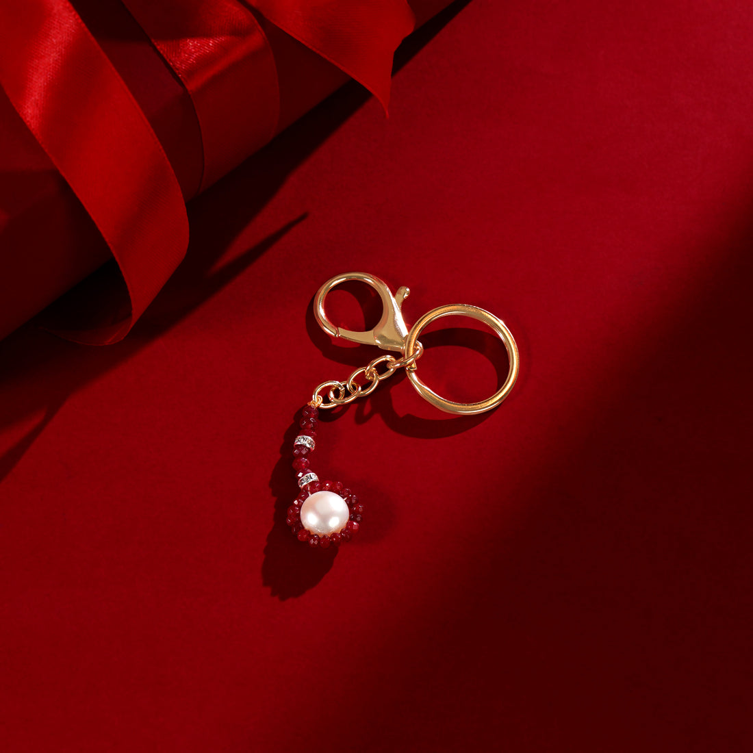 Luxury Pearl Beaded Keychain | Elegant Gift Accessory