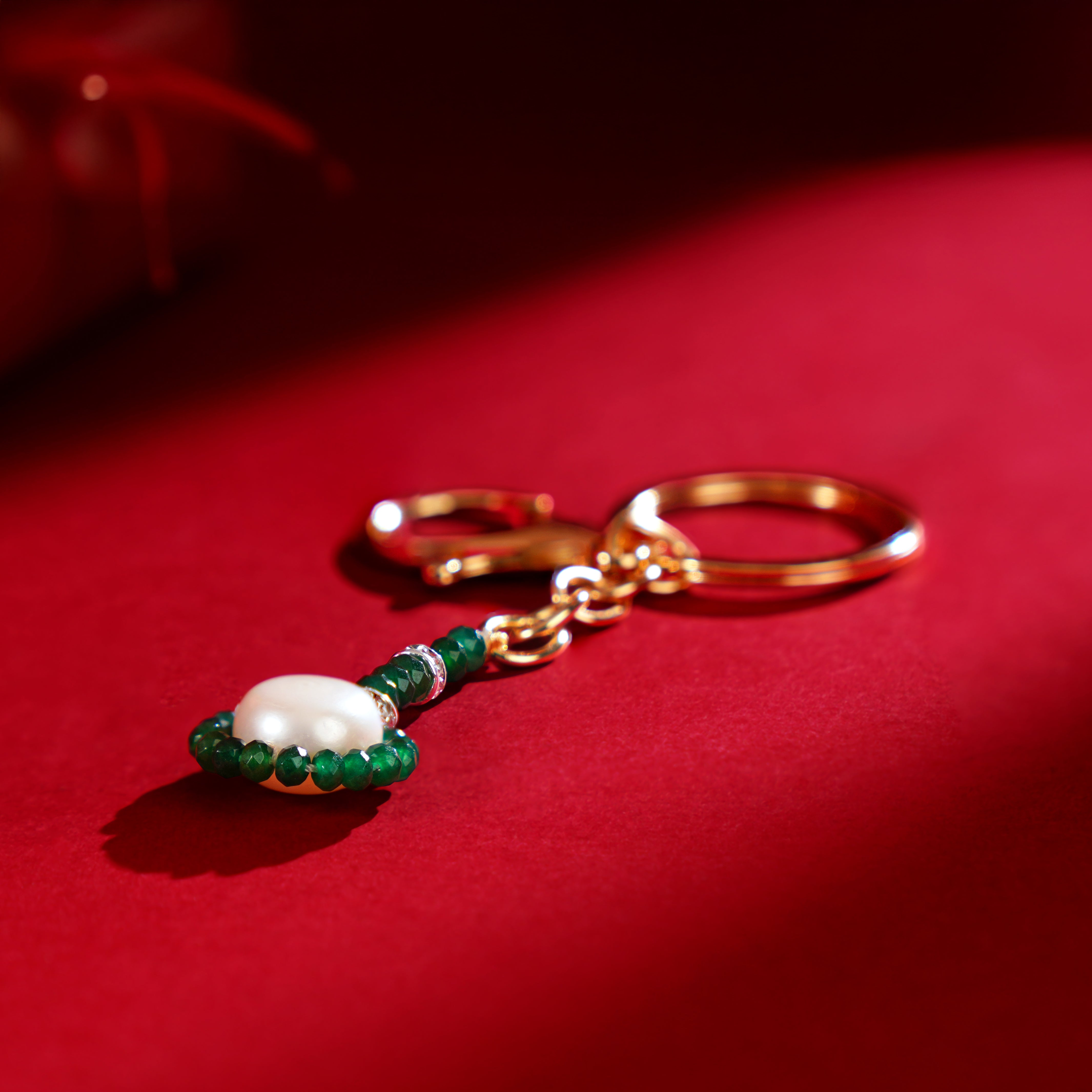 Luxury Pearl Beaded Keychain | Elegant Gift Accessory