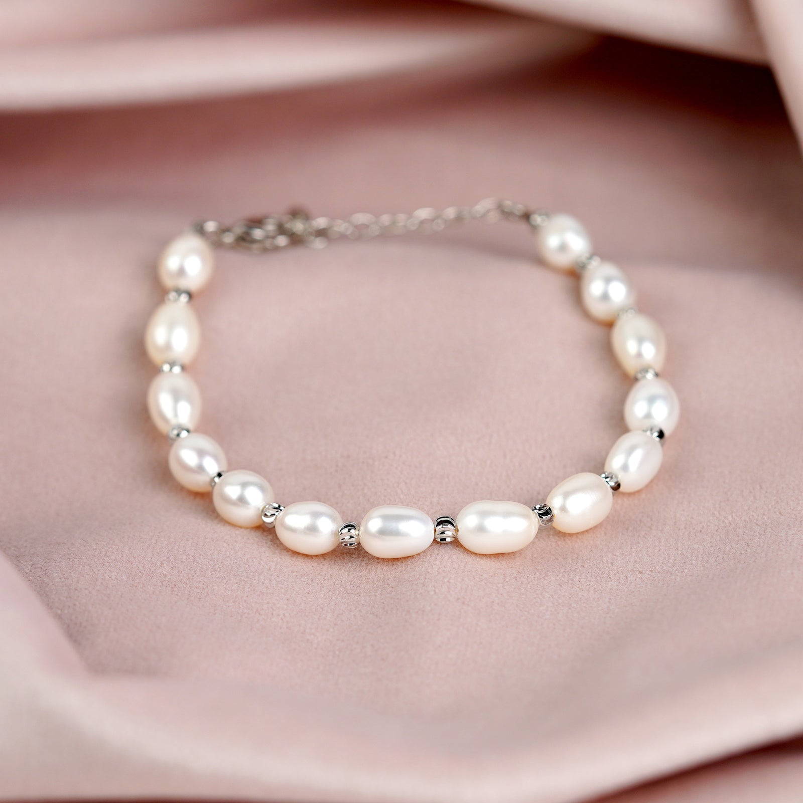 Natural Pearl Bracelet in Silver Shores - Krishna Pearls