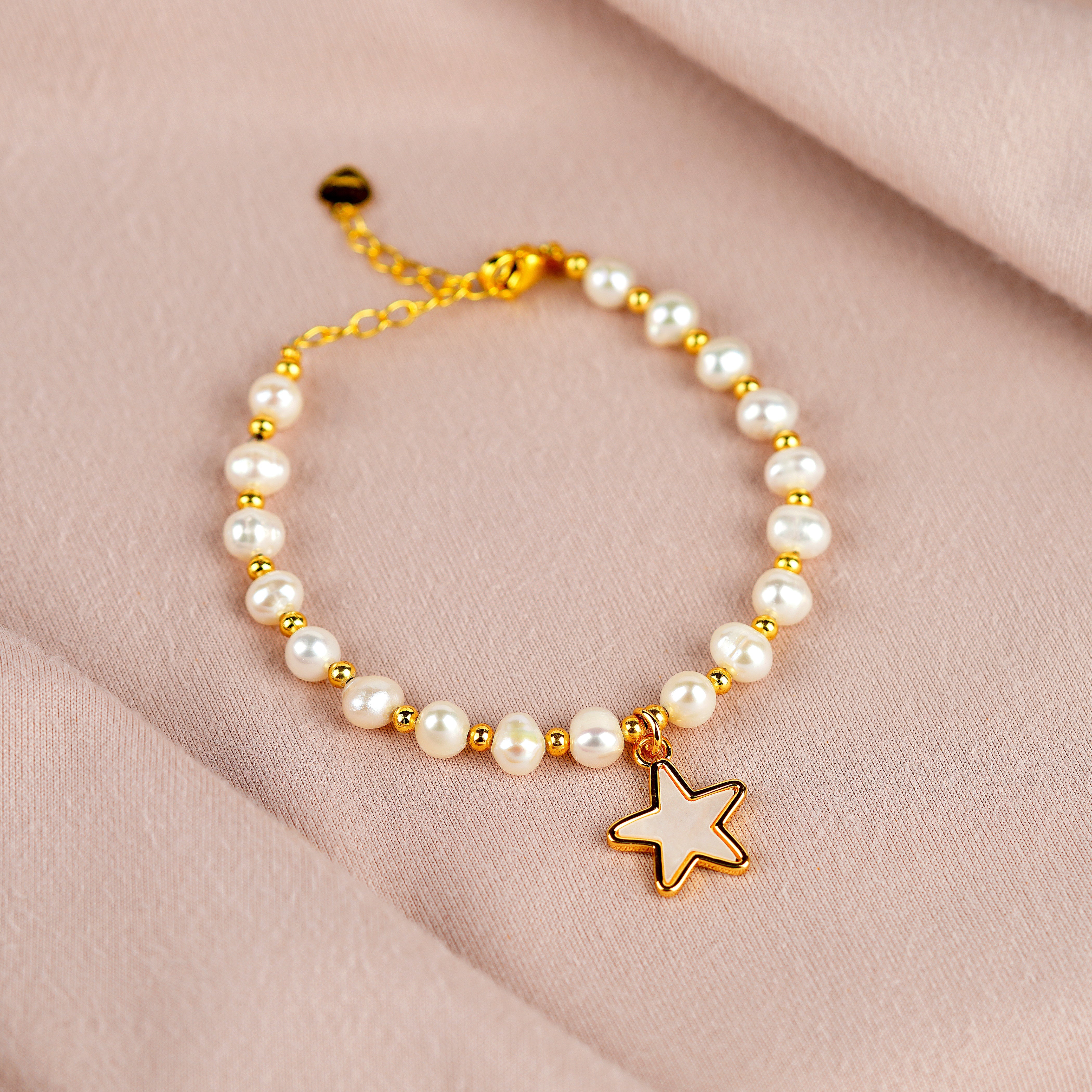 Star clasp pearl bracelet - Krishna Pearls
