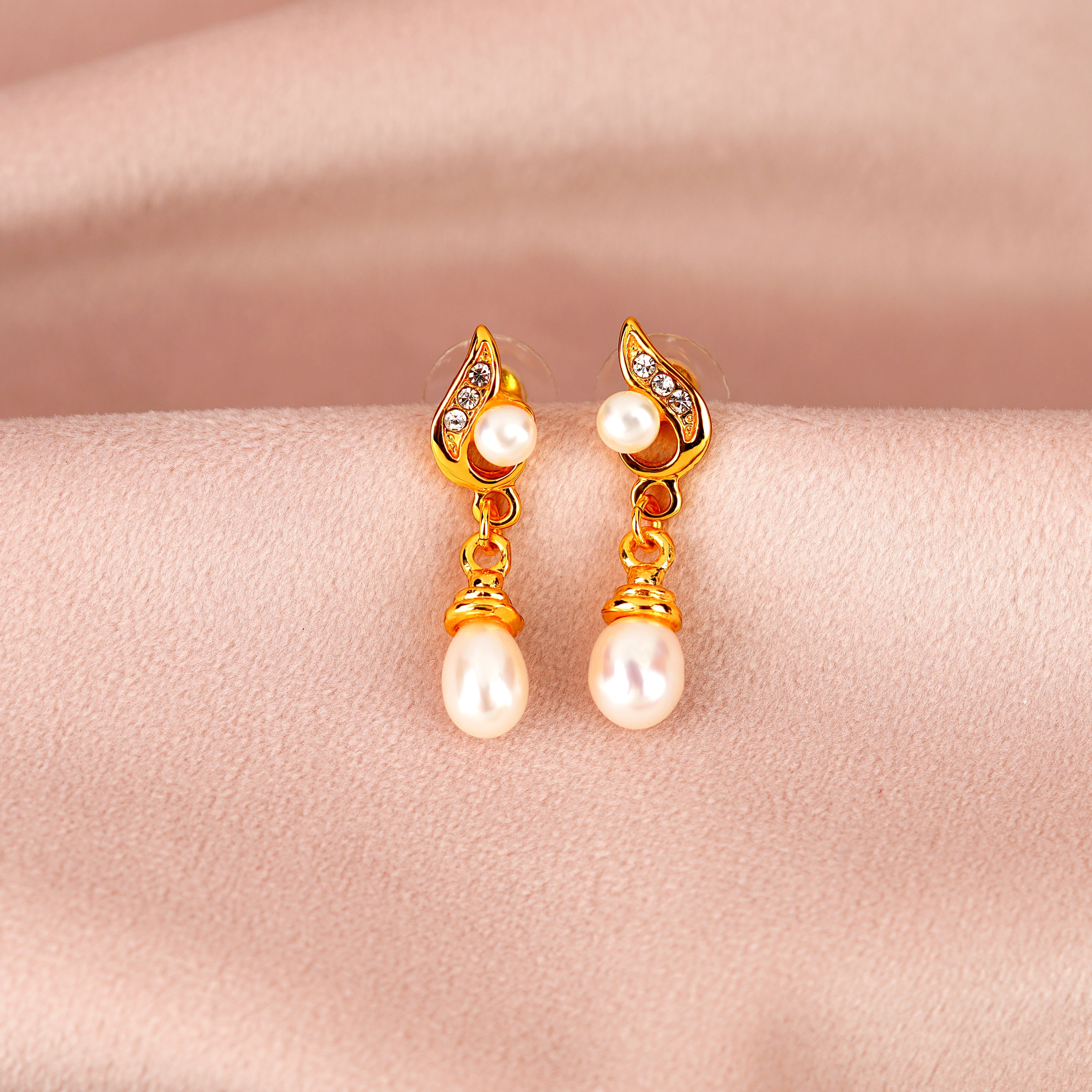 Sparking Pearl drop Earrings - Krishna Jewellers Pearls and Gems