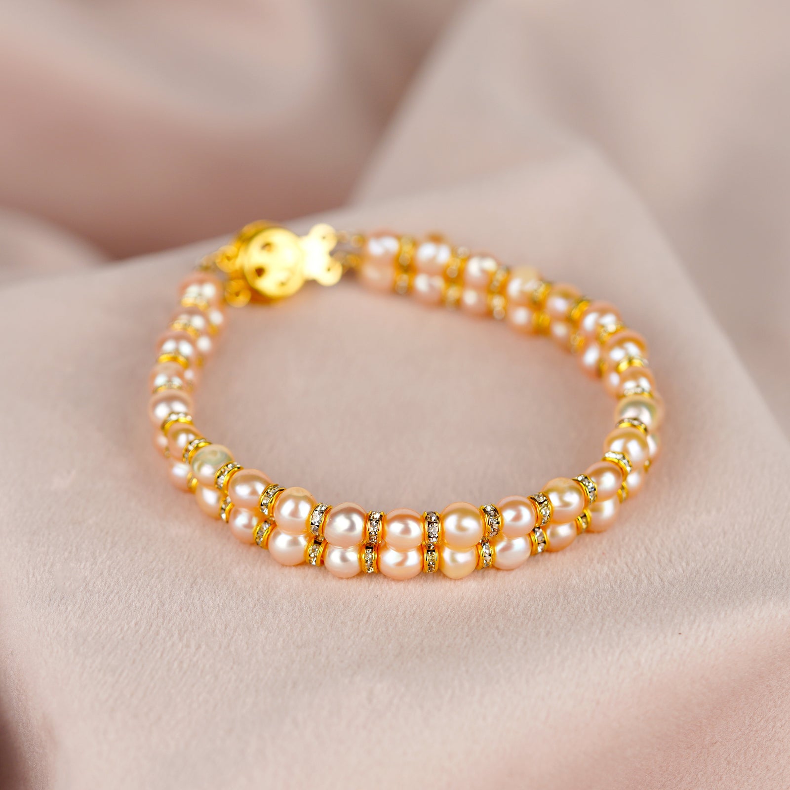 Glowing Regal Round Pearl bracelet - Krishna Pearls