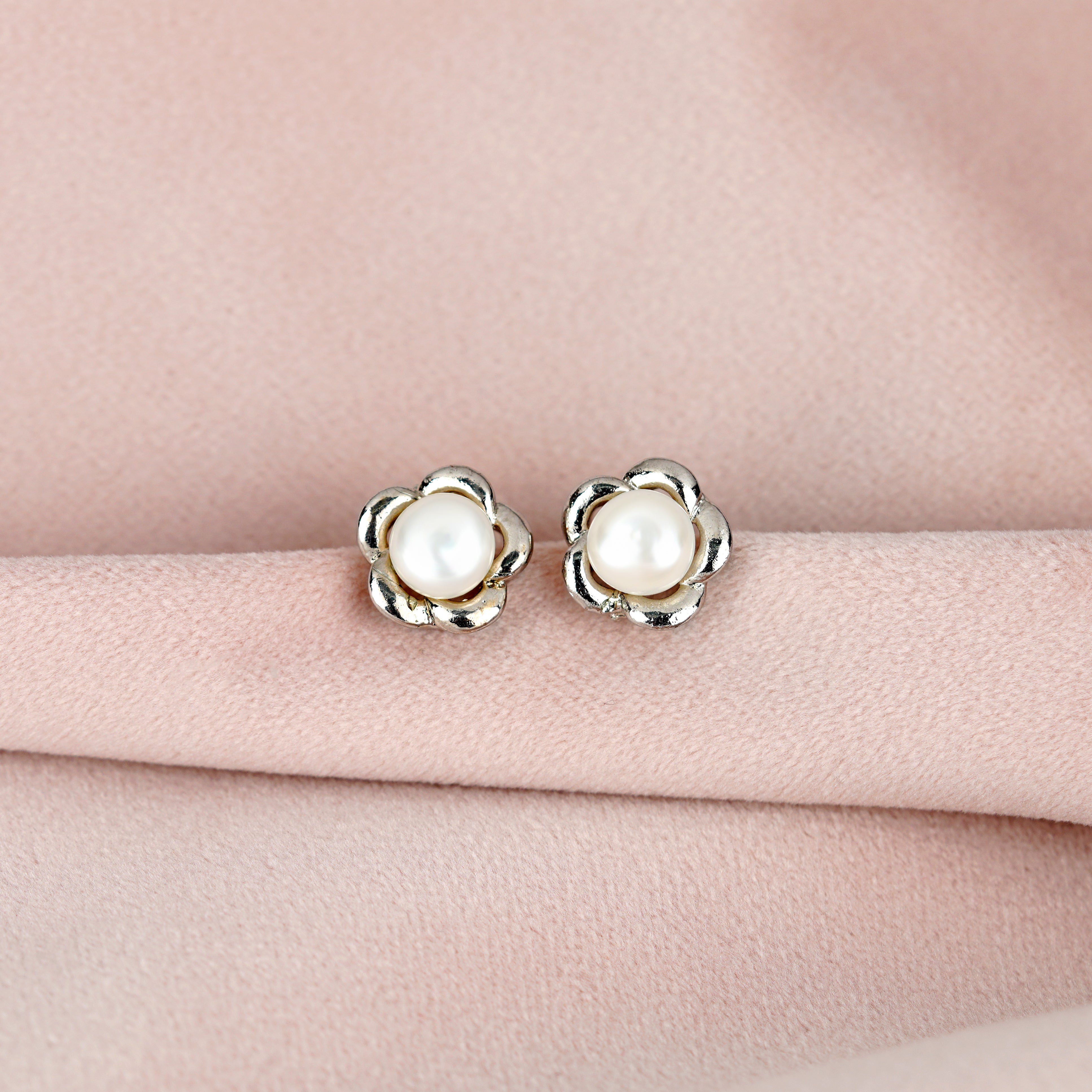 Silver Floral Pearl Stud - Krishna Jewellers Pearls and Gems