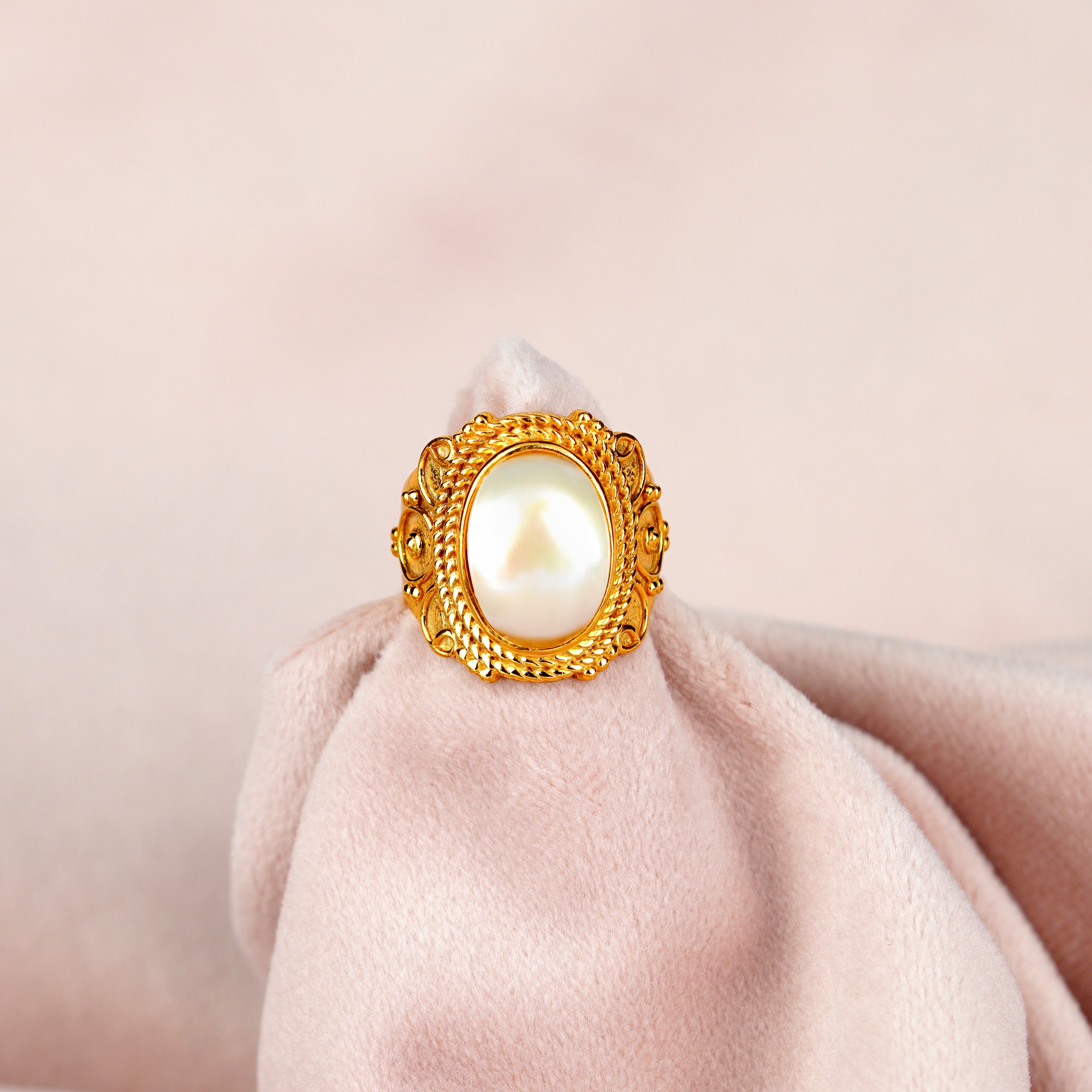 Graceful Fresh Water Button Pearl Ring - Krishna Jewellers Pearls and Gems