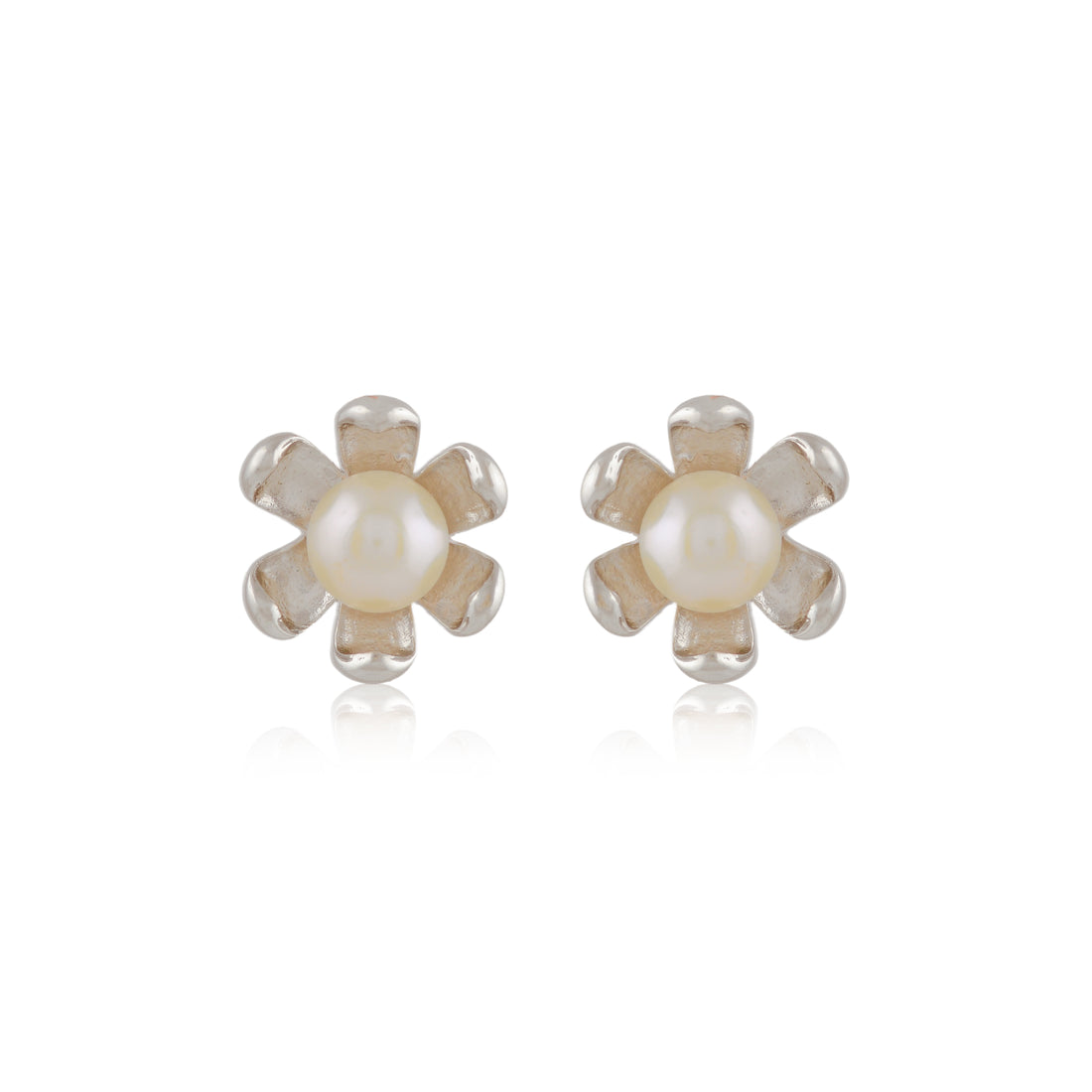 Floral Pearl Stud Earrings in Silver (Freshwater Pearl Floral Stud Earrings)