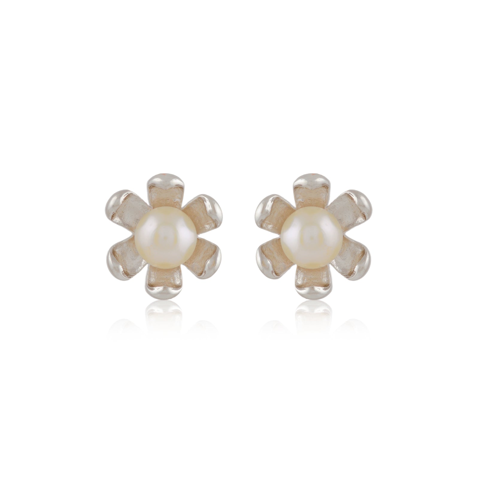 Floral Pearl Stud Earrings in Silver (Freshwater Pearl Floral Stud Earrings)