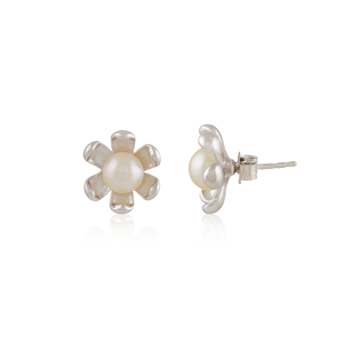 Floral Pearl Stud Earrings in Silver (Freshwater Pearl Floral Stud Earrings)