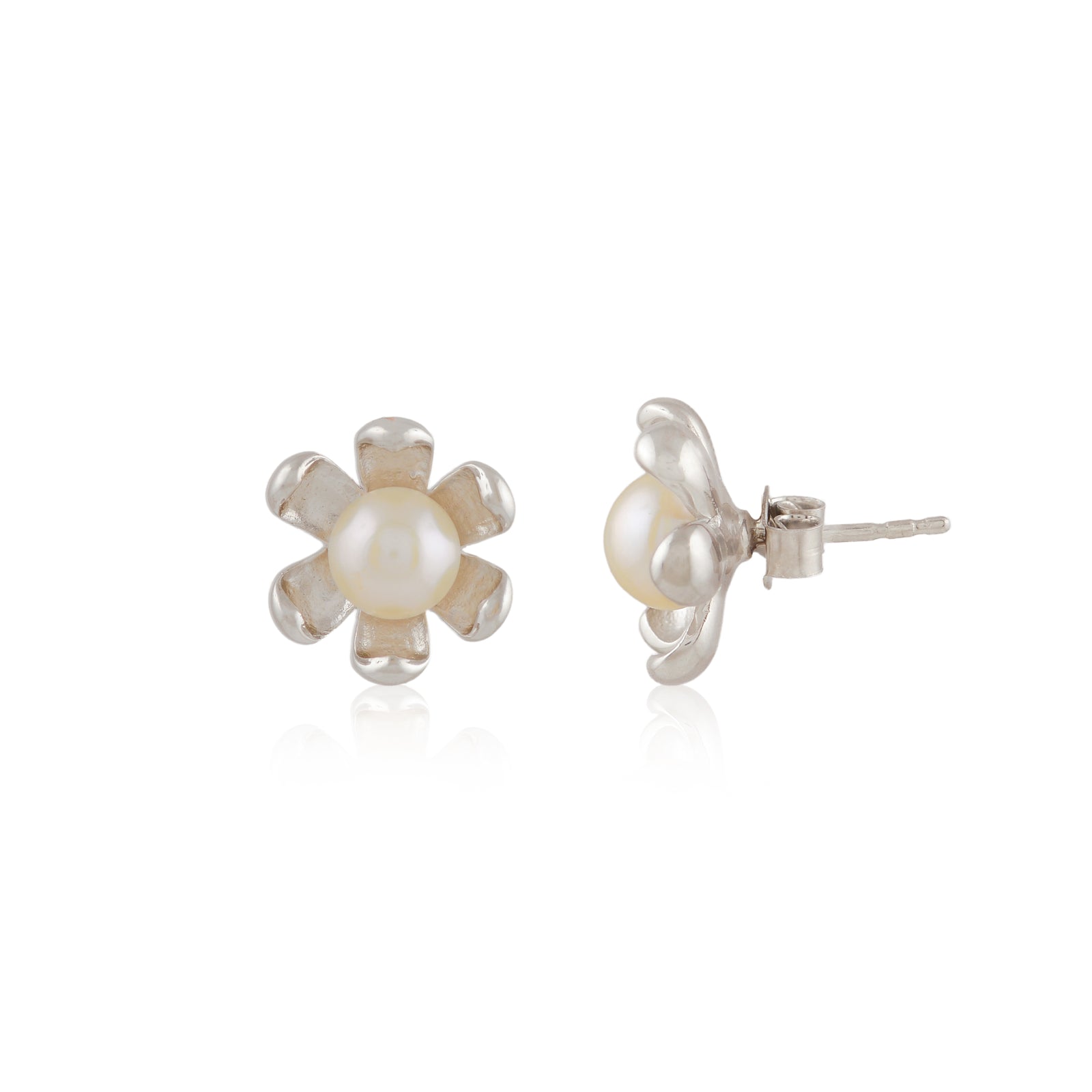 Floral Pearl Stud Earrings in Silver (Freshwater Pearl Floral Stud Earrings)