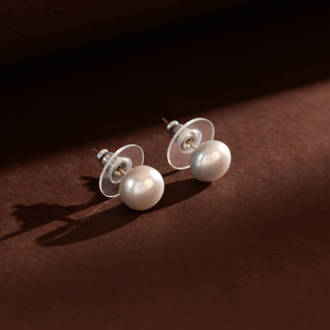 Silver Button Studs (Freshwater Grey Pearl Stud Earrings)