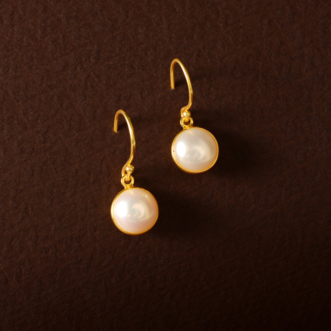 Framed Pearl Drop Earrings  (925 Sterling Silver Gold-Plated Pearl Drop Earrings)