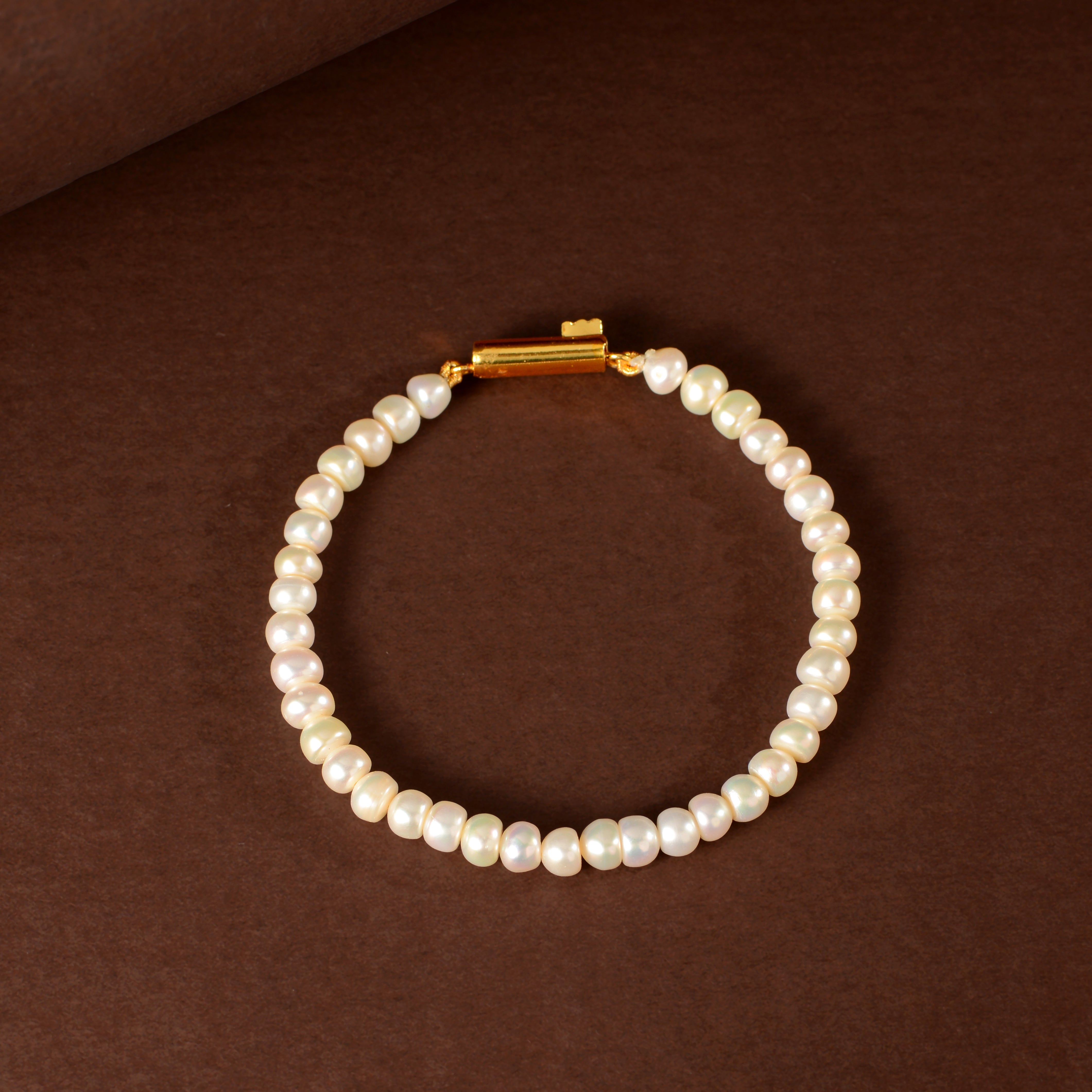 Classic Pearl String Necklace & Bracelet Set (Freshwater Pearl