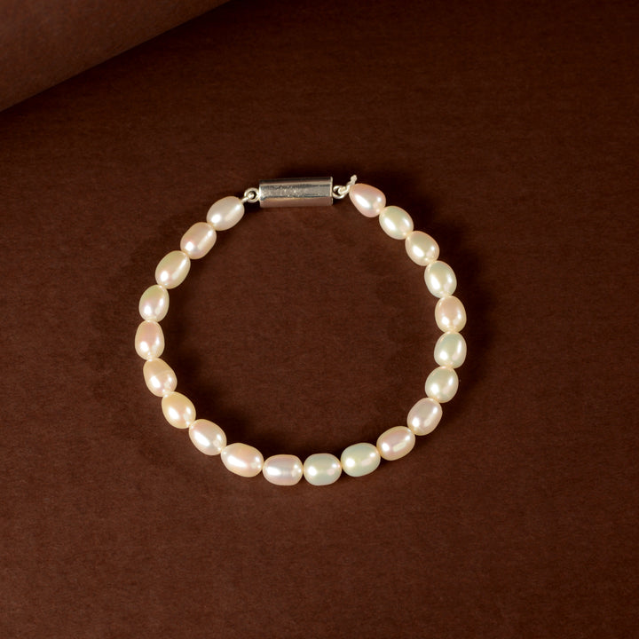 Classic White Pearl Bracelet (Freshwater Pearl Bracelet with Silver Clasp)