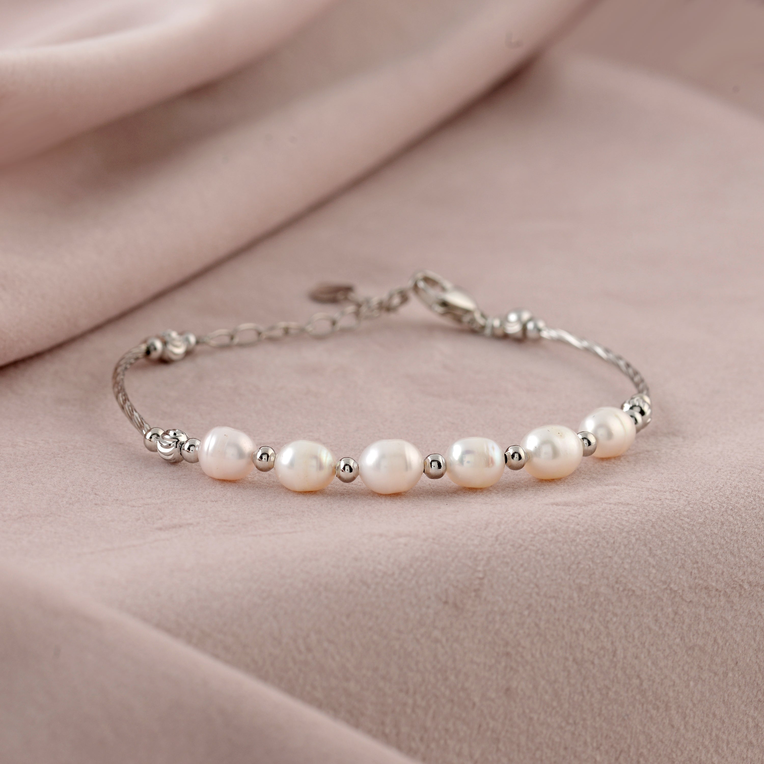 Elegant Silver Pearl Bracelet For A Timeless Glance - Krishna Pearls