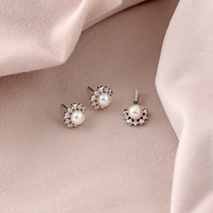 Gorgeous Pair Of Pearl Earrings And Pendant - Krishna Jewellers Pearls and Gems