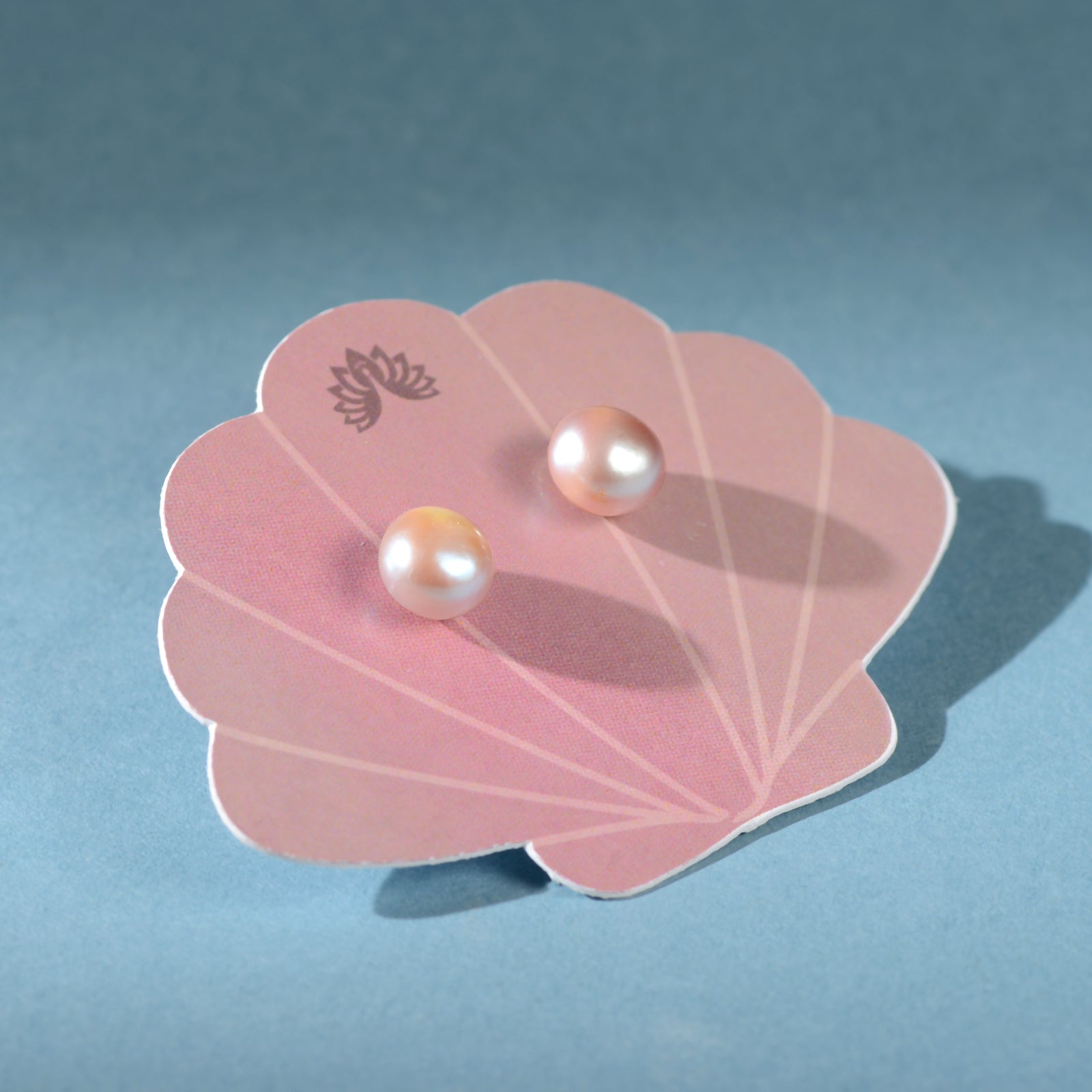 Signature White & Pink Pearl Stud Set