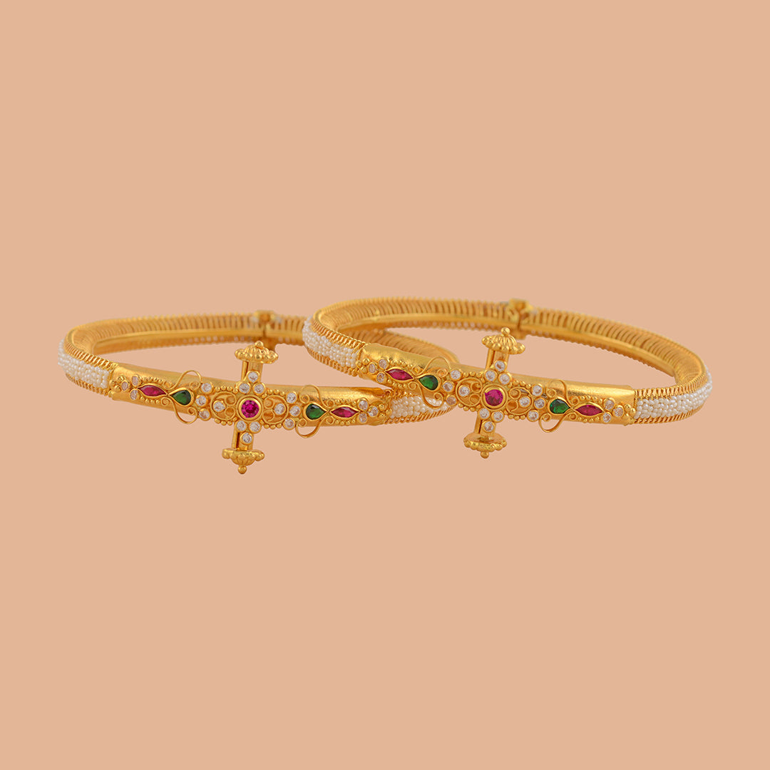 Eccentric 22K Gold Bangles - Krishna Jewellers Pearls and Gems