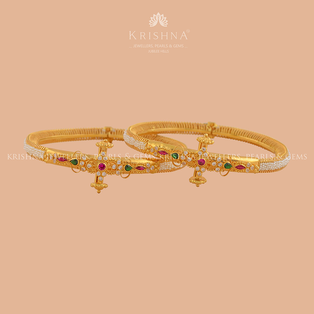 Eccentric 22K Gold Bangles - Krishna Jewellers Pearls and Gems