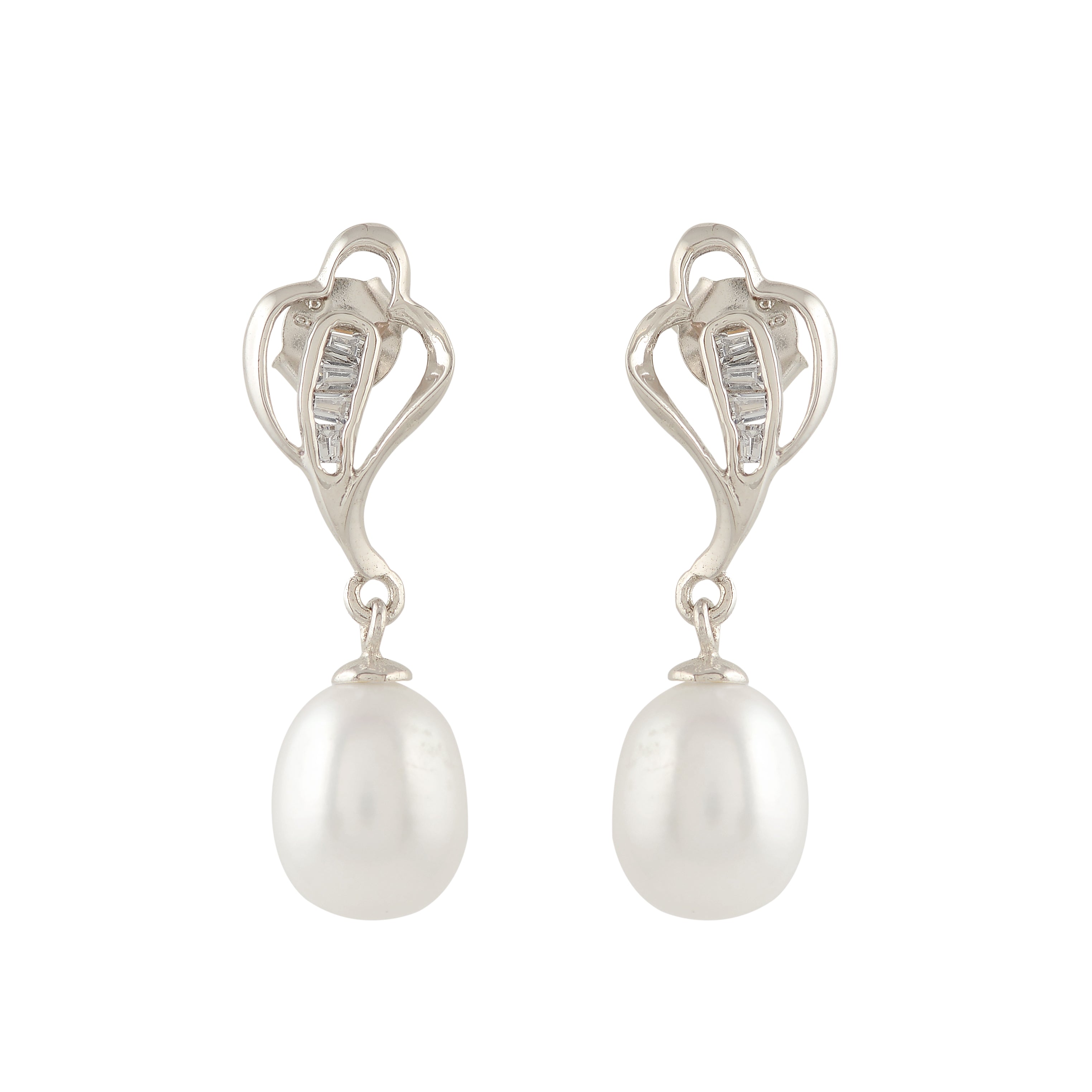 Silver paan leaf earrings with pearls.