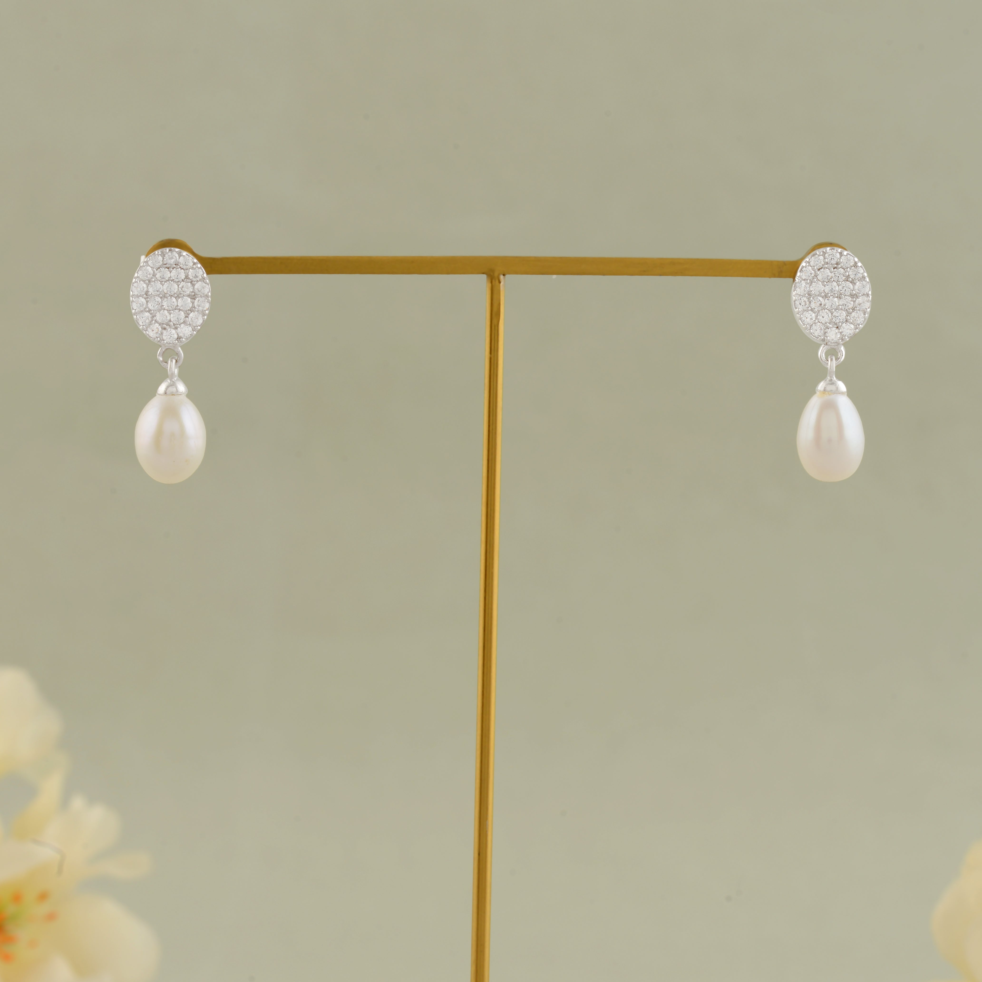 Elegant White Freshwater Pearl & Silver Shini Earrings