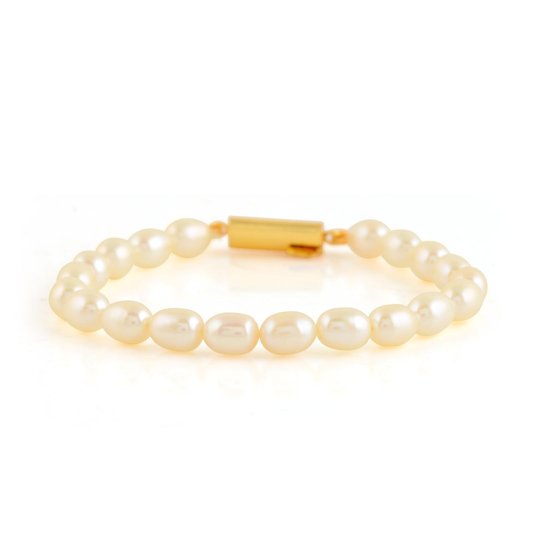 Pearl Bracelet with Gold Polished Clip in Silver Splendor